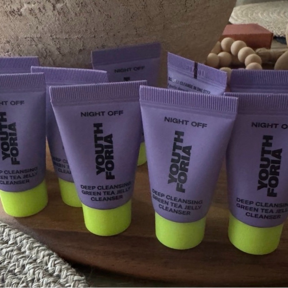 Youthforia Green Tea Jelly Cleanser Set of 10 brand new